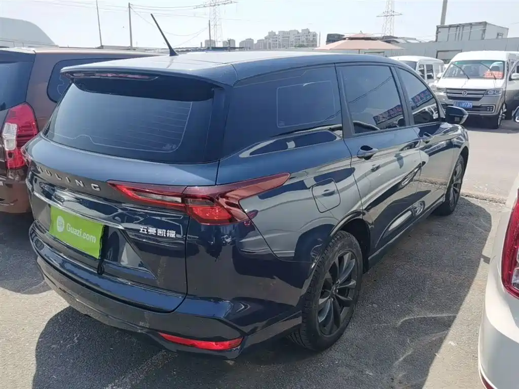 Wuling Victory 1.5 T CVT Elite