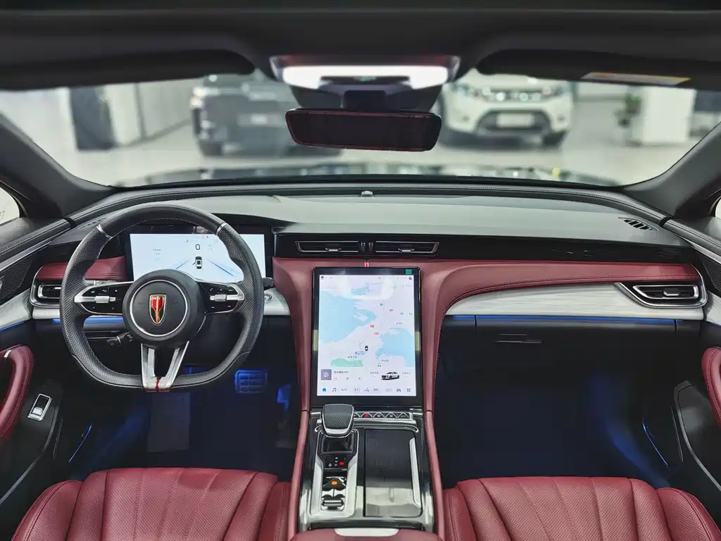 Hongqi H5 2.0 T Auto Shadow