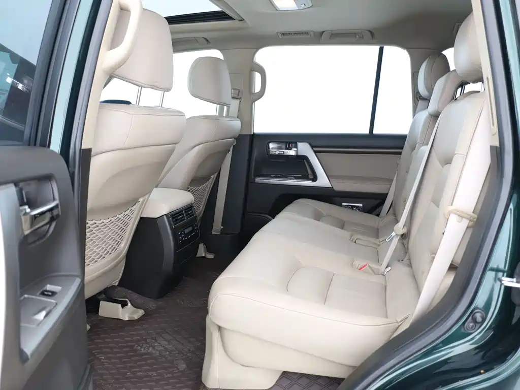 Land Cruiser 4.0 L Auto VX