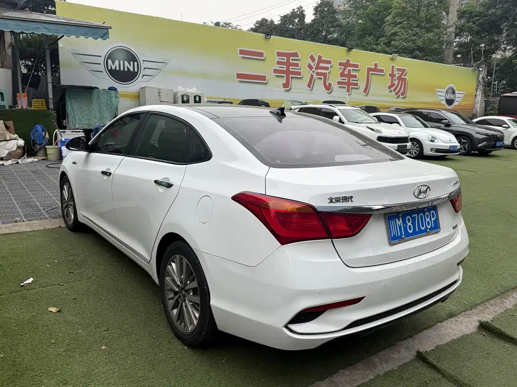 Mistra 1.6 T Auto Intelligent GLS CN-V