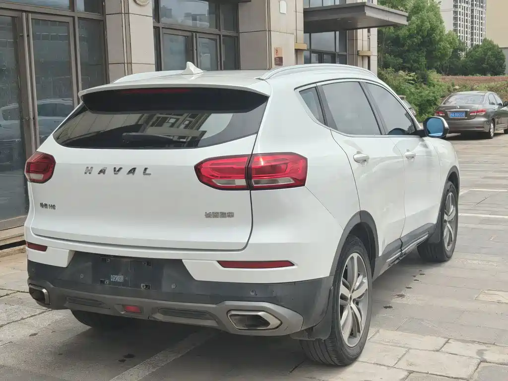 Haval H6 Red Label 1.5 T Auto 2 WD Smart Style