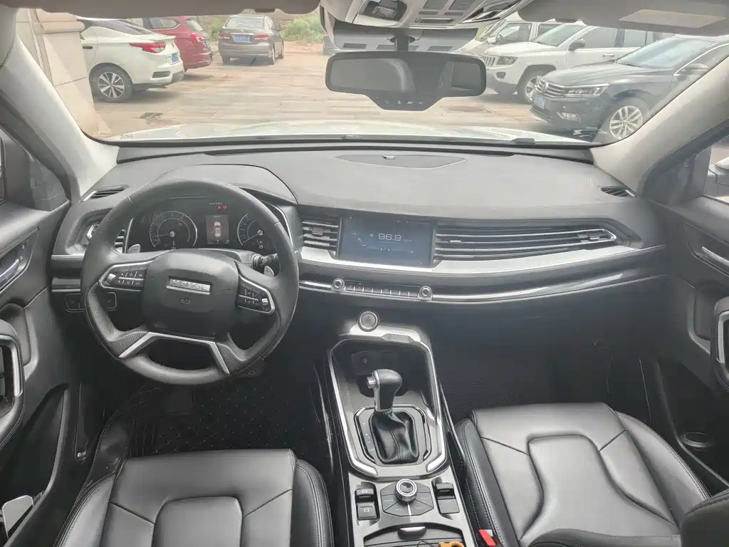 Haval H6 Red Label 1.5 T Auto 2 WD Smart Style