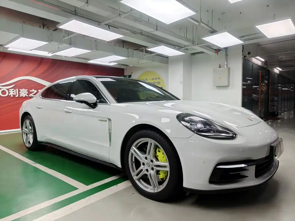 Panamera NEV Panamera 4 E-Hybrid Executive Extended 2.9 T