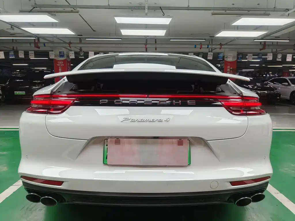 Panamera NEV Panamera 4 E-Hybrid Executive Extended 2.9 T