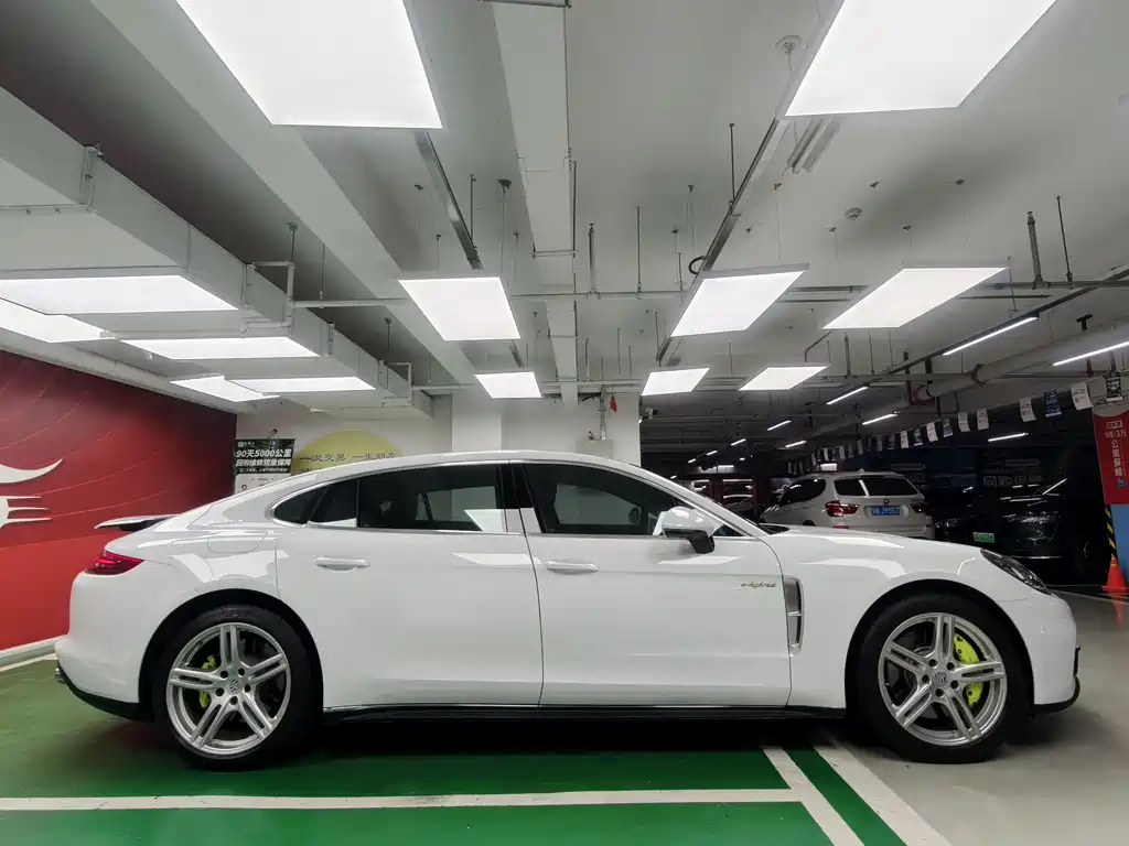 Panamera NEV Panamera 4 E-Hybrid Executive Extended 2.9 T