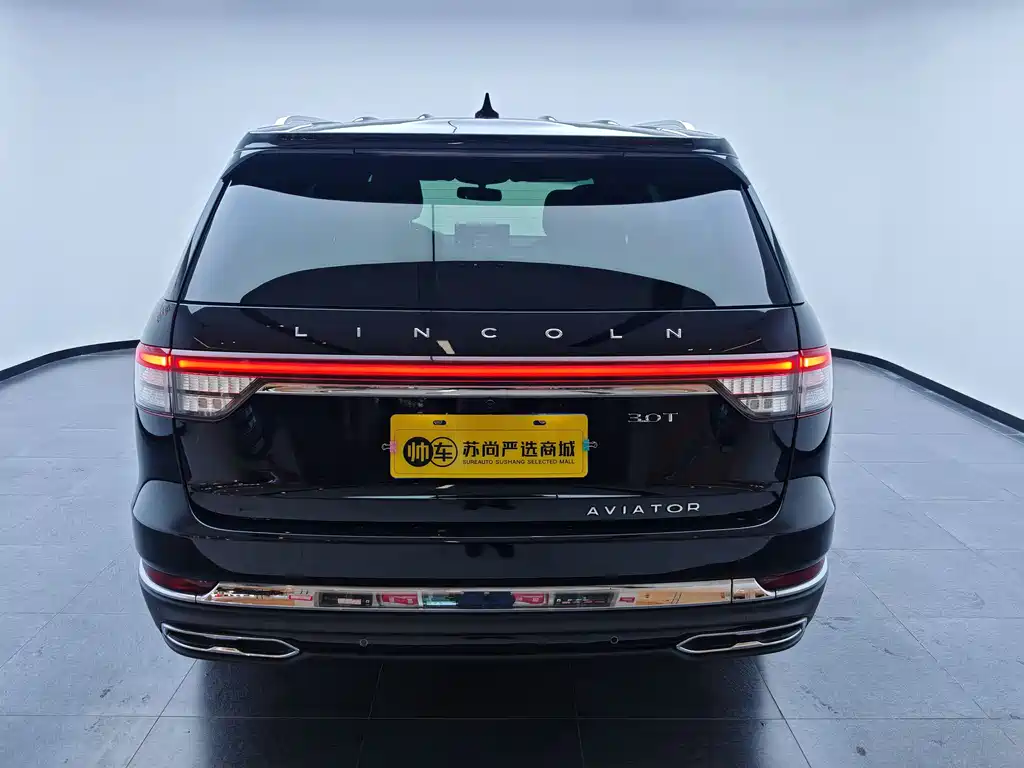 Aviator 飞行家 2023款 3.0 T V6 四驱尊雅巡航版 六座