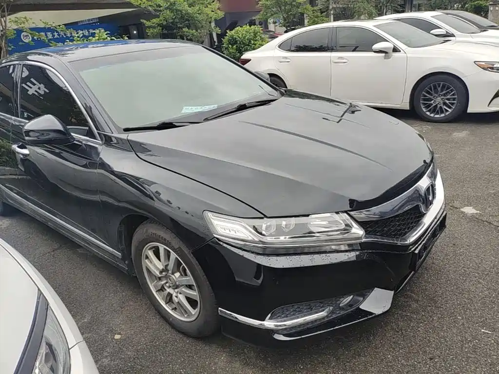 Spirior 2.0 L Distinguished