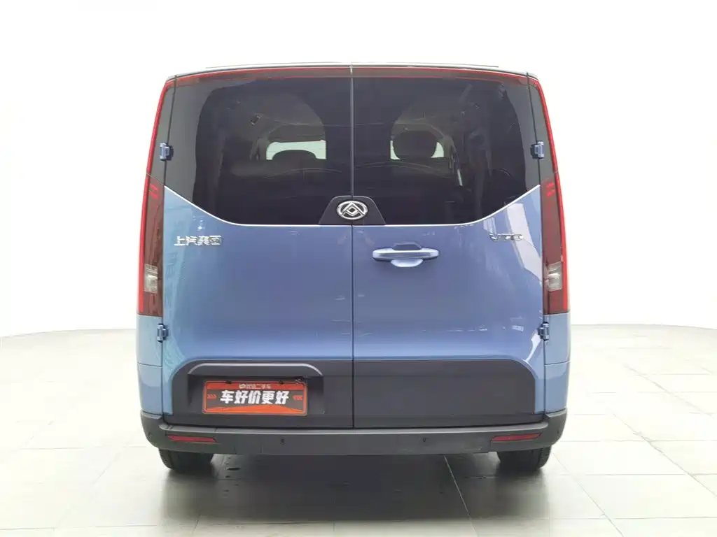 Xintu V70 新途V70 2025款 2.0 T 自动短轴低顶豪华版 7座