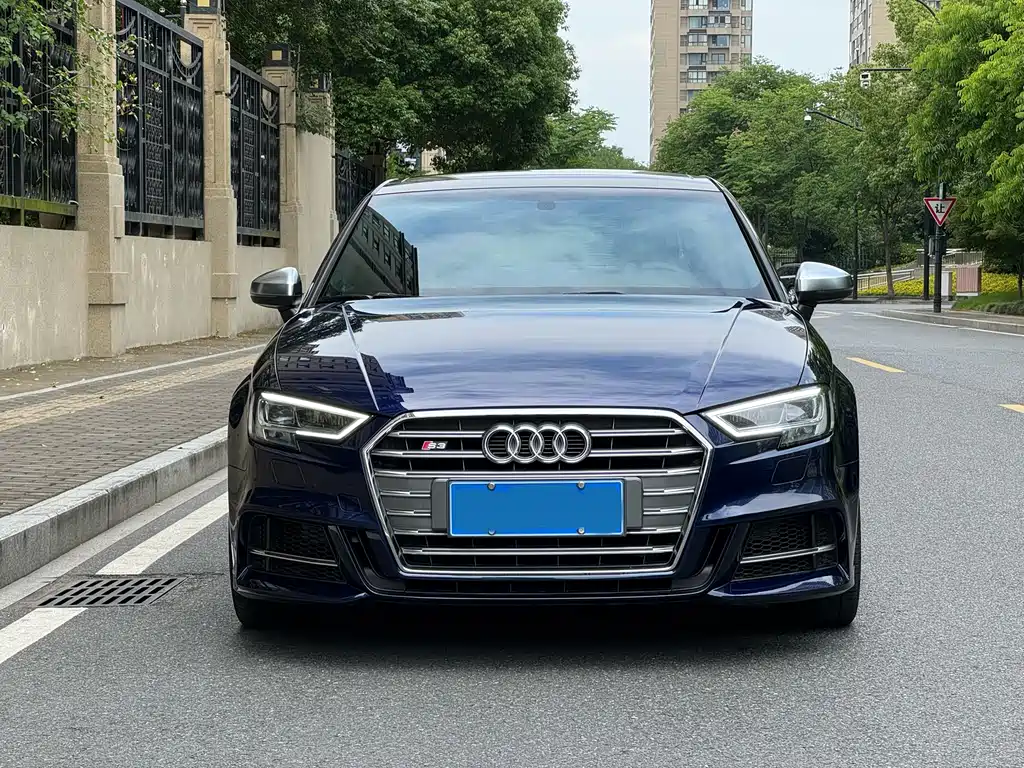 Audi S3 Facelift S3 2.0 T Limousine
