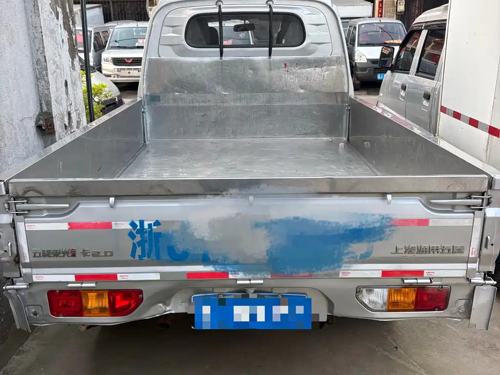Wuling Rongguang New Truck 五菱荣光新卡 2023款 2.0 L双排基本型LJM20 B