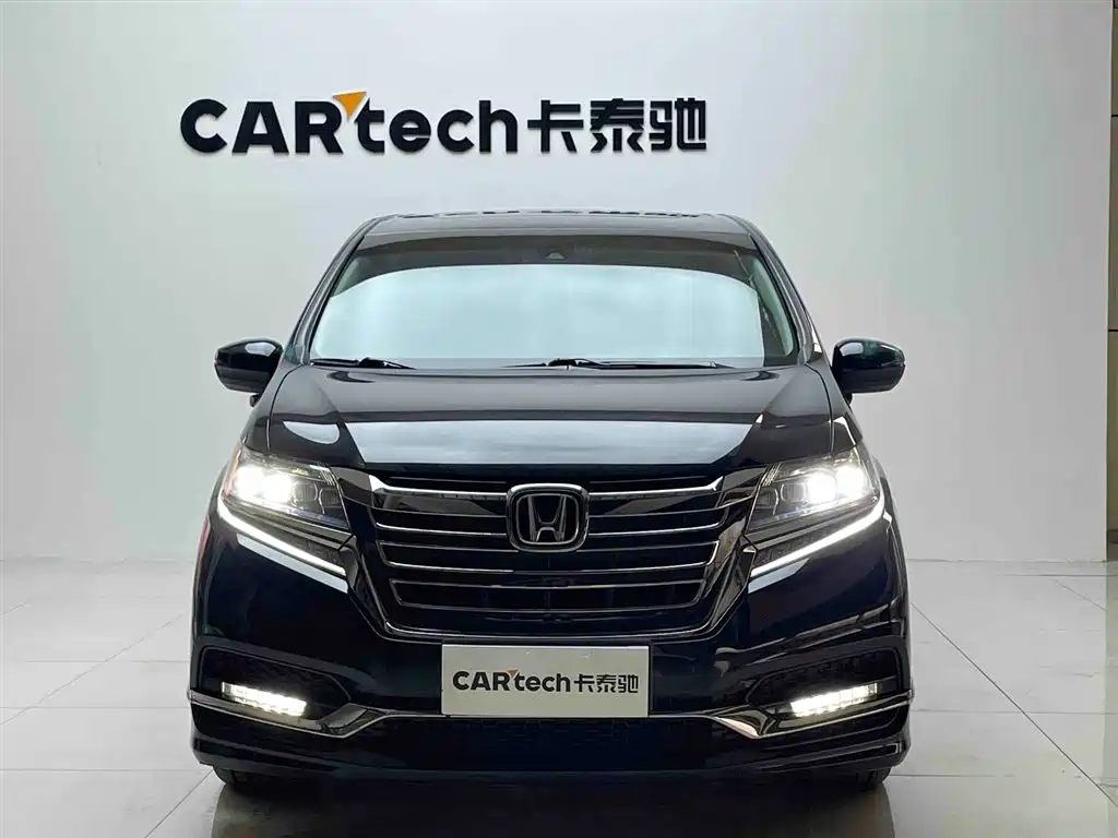 Elysion 2.0 L Hybrid Luxury