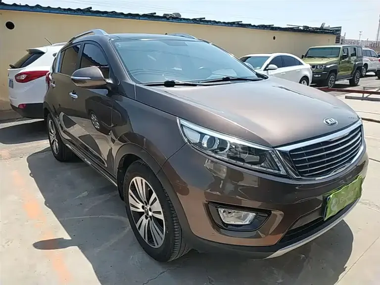 Kia Sportage 2.0 L Auto 2 WD DLX