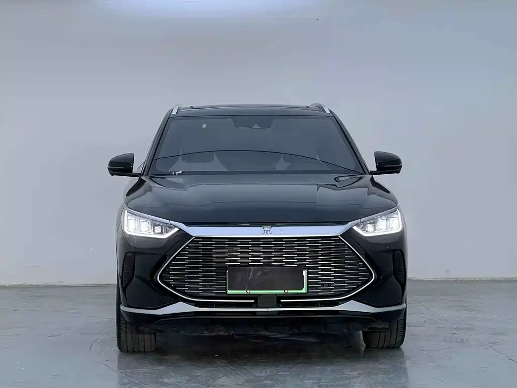 Song PLUS NEV DM-i 110 KM Flagship PLUS