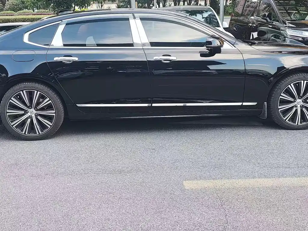 Volvo S90 B5 Smart Vision Luxury