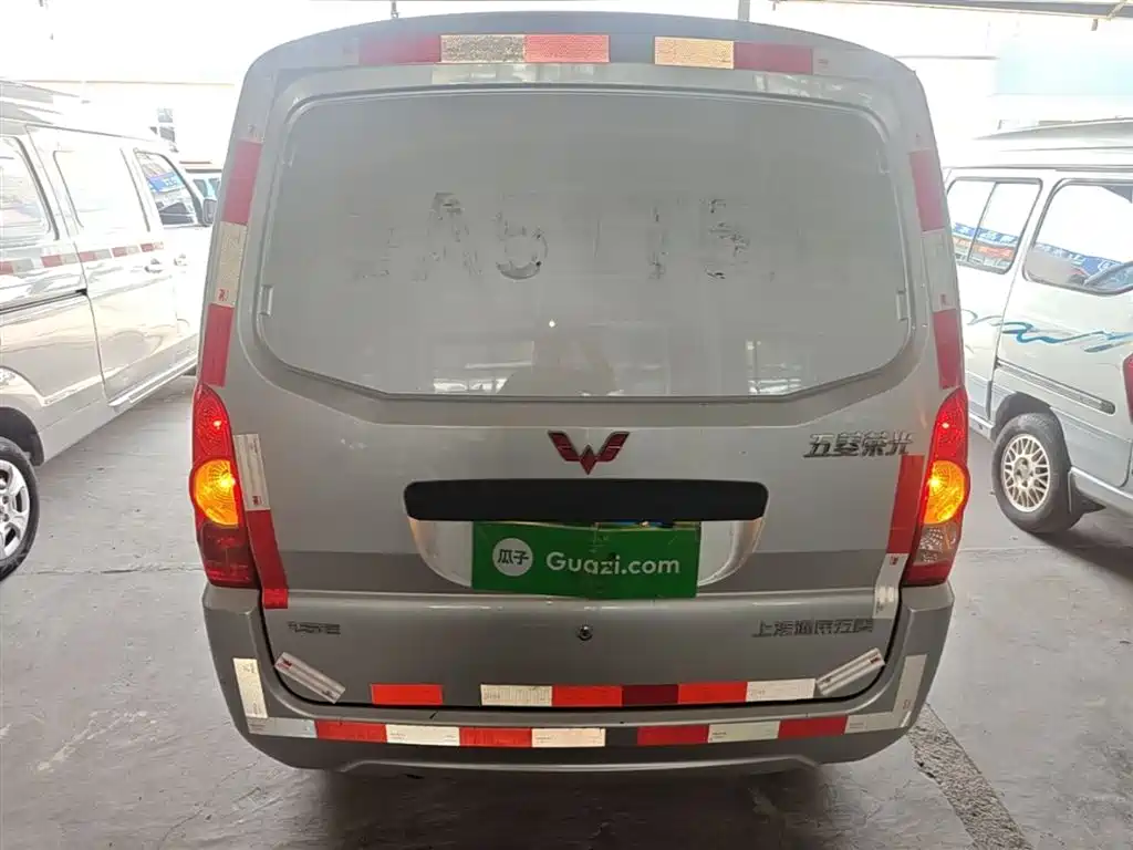 Wuling Rongguang 1.5 L Extended Basic Panel2-seatL3 C