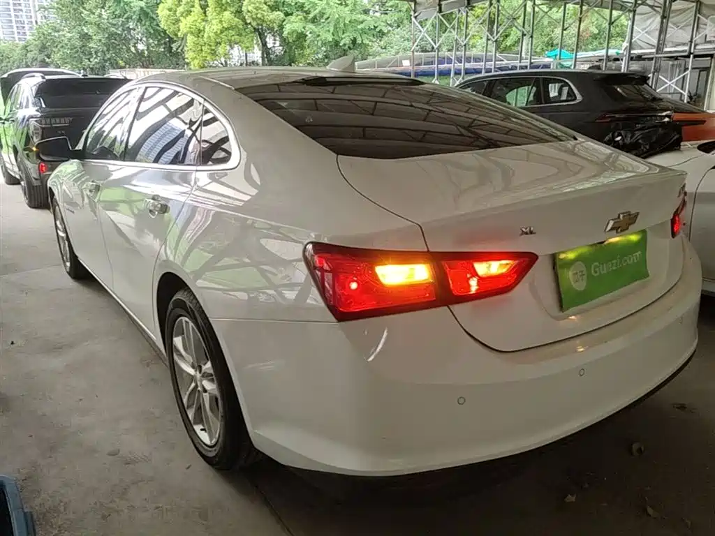 Malibu XL 530 T Auto Sharp Comfort