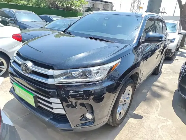 Toyota Highlander 2.0 T 4 WD Luxury 7-seat