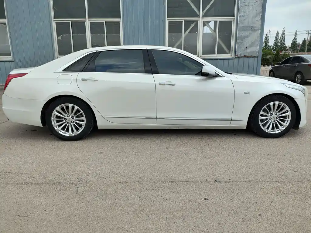 Cadillac CT6 28 T Elite