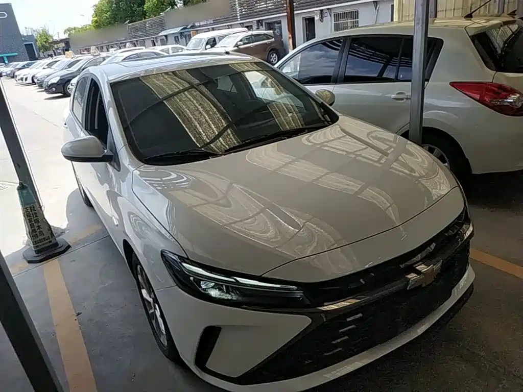 Monza 1.5 L DCT Joy