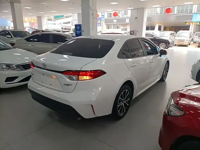 Toyota Levin 雷凌 2023款 TNGA 1.5 L CVT领先版