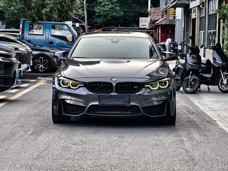 BMW M4 M4 2-door Coupe Racing