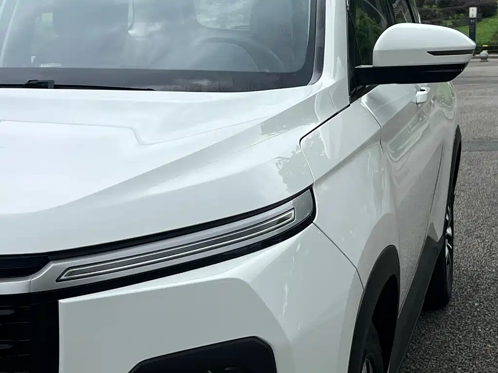 Baojun 530 1.5 T CVT Distinguished Connected 5-seat