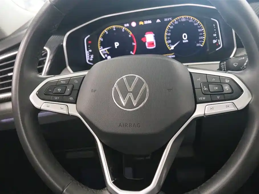 Tayron 300 TSI 2 WD Luxury Plus Advanced
