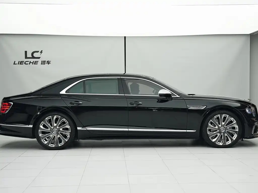 Flying Spur PHEV 4.0 T V8 Mulliner