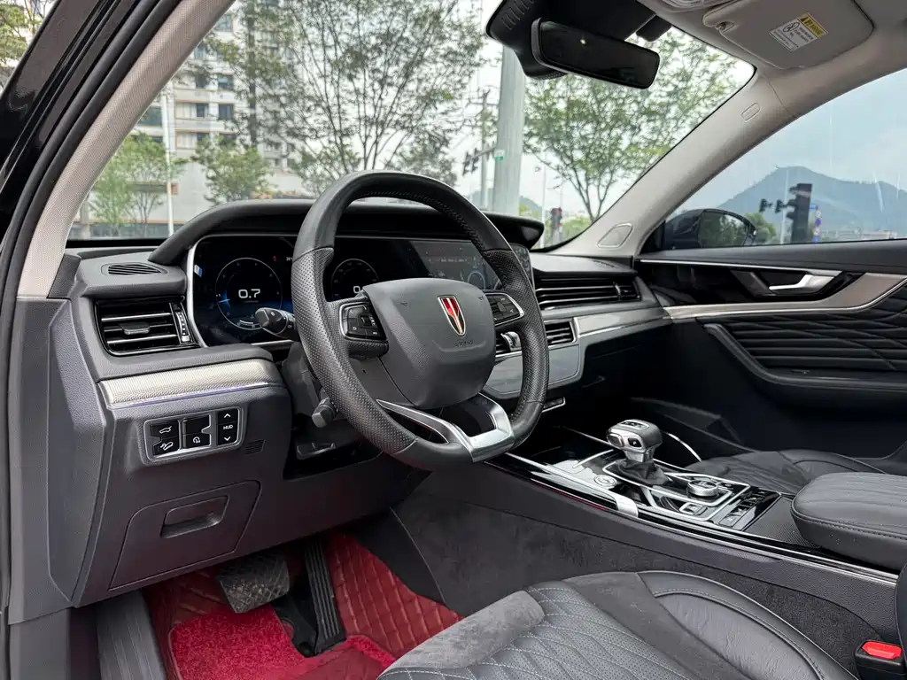 Hongqi HS5 Facelift 2.0 T Connected Flagship Enjoyment 4 WD