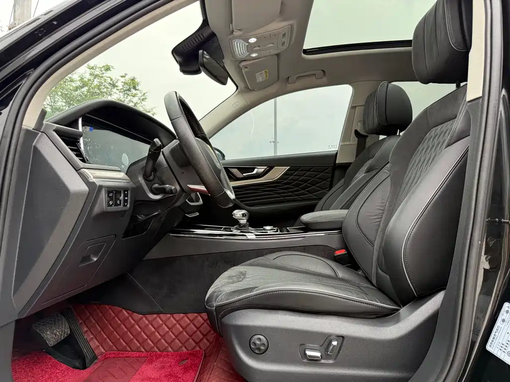 Hongqi HS5 Facelift 2.0 T Connected Flagship Enjoyment 4 WD