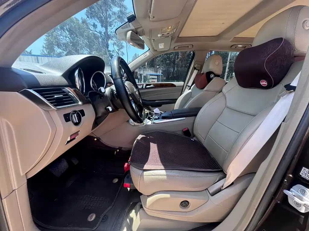 Mercedes-Benz M-Class ML 400 4 MATIC Luxury