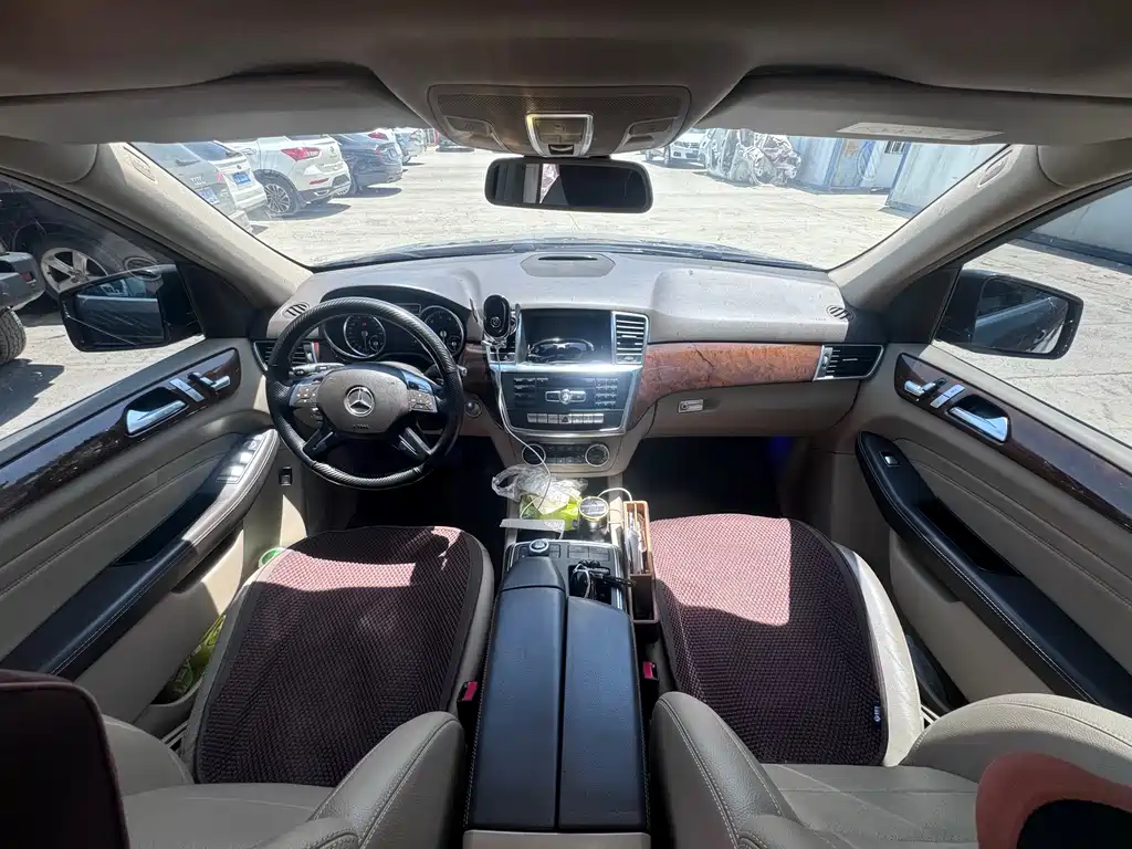Mercedes-Benz M-Class ML 400 4 MATIC Luxury