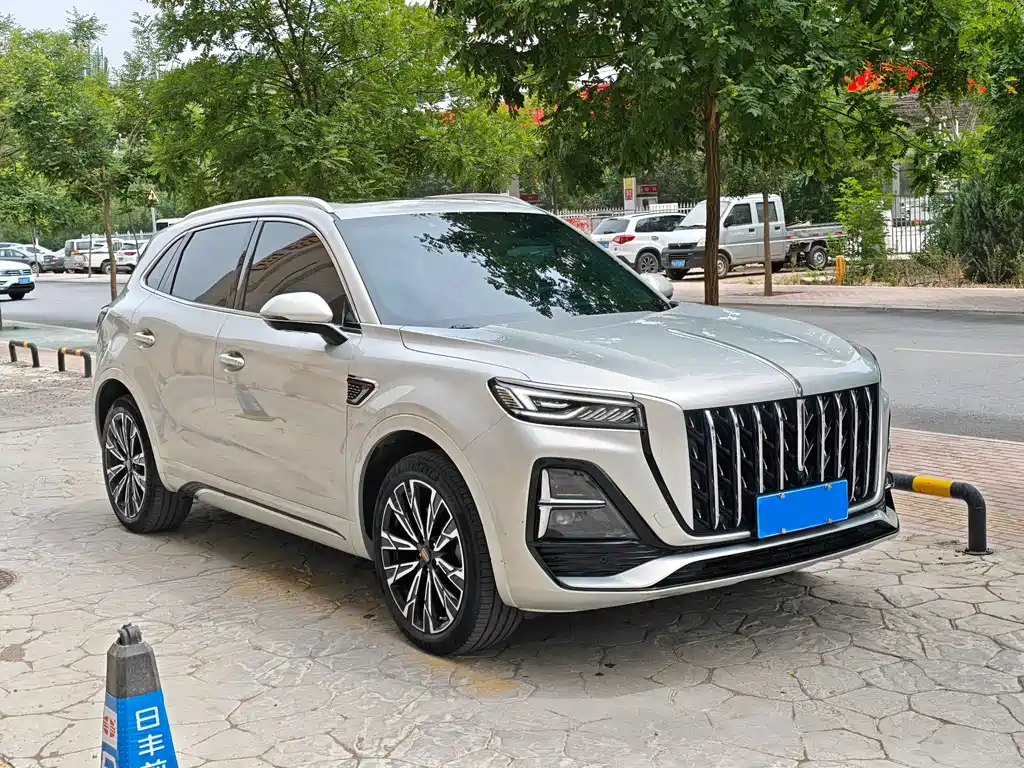Hongqi HS5 2.0 T 4 WD Flagship Enjoyment Pro