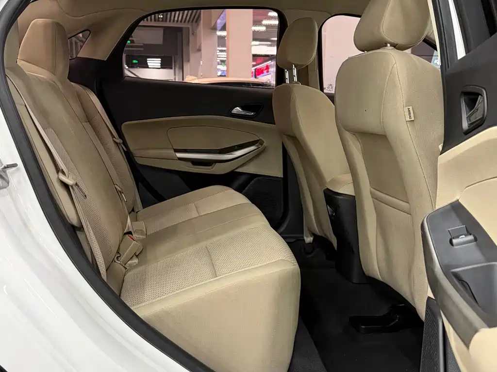 Escort Facelift 1.5 L Auto Comfort