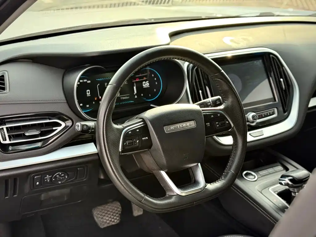 Jetour X70 M 捷途X70 M 2021款 1.5 T DCT尊贵伙伴型 5座
