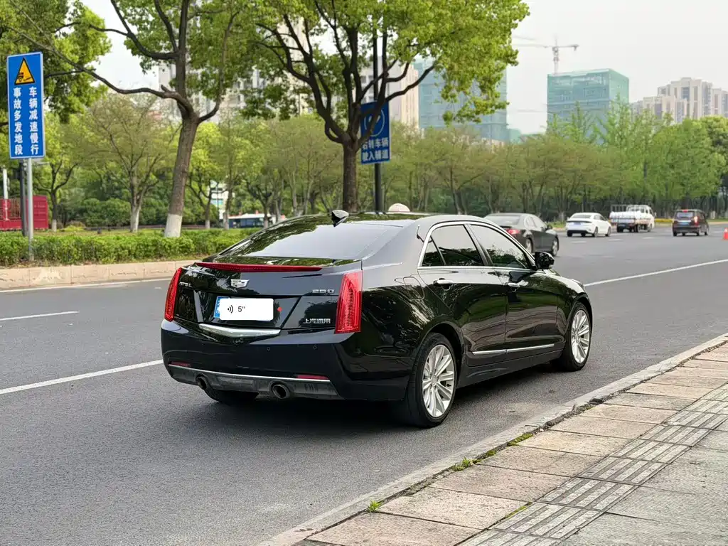 Cadillac ATS-L 28 T Fashion