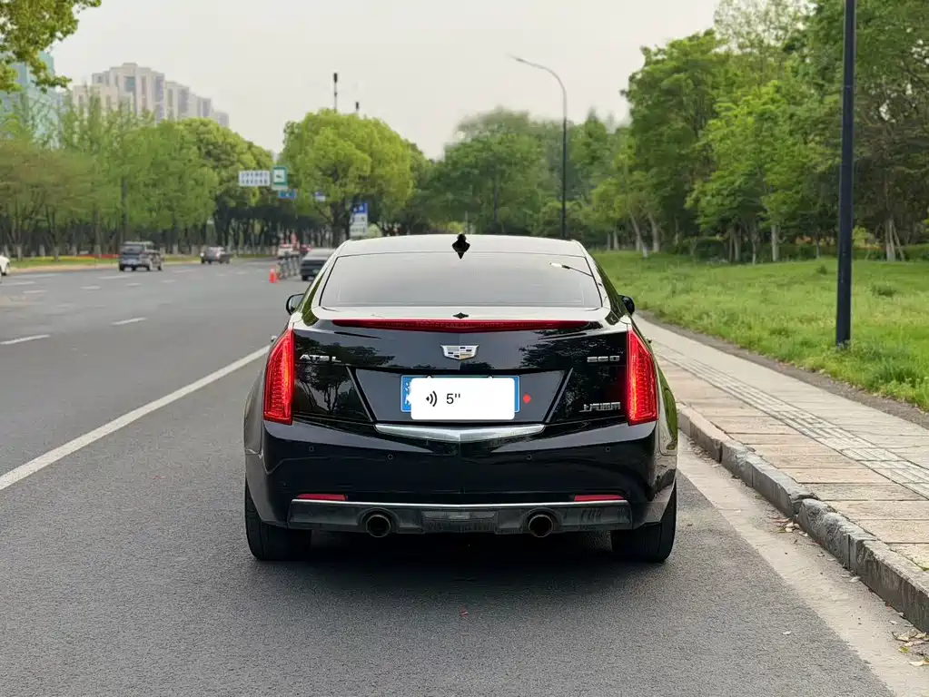 Cadillac ATS-L 28 T Fashion