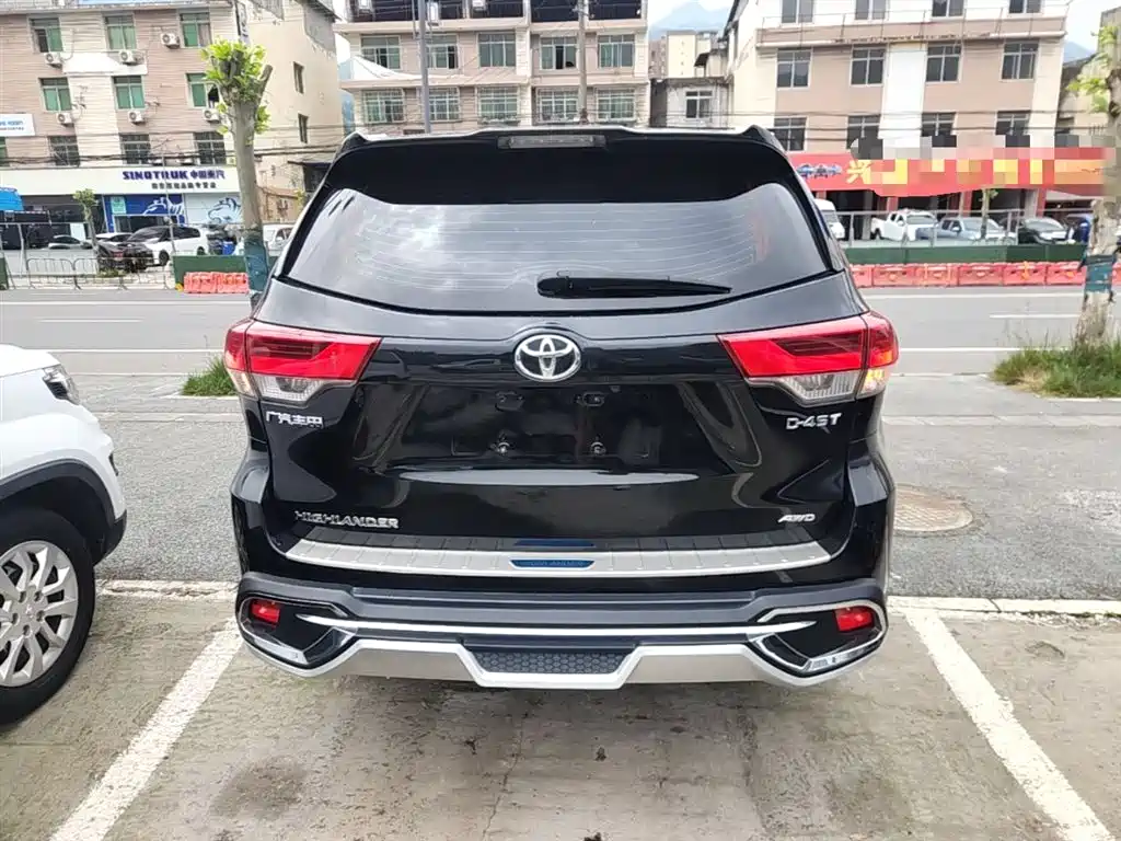 Highlander 2.0 T 4 WD Elite 7-seat CN-VI