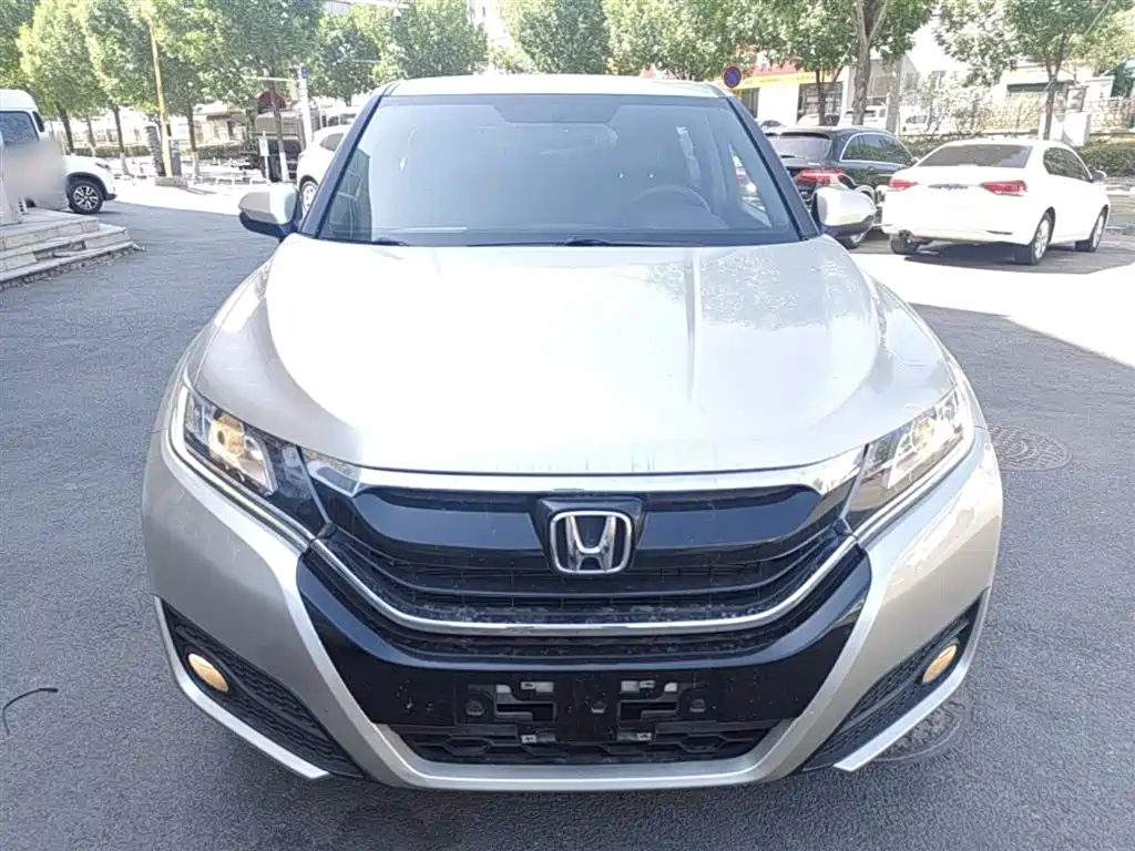 Honda UR-V 240 TURBO 2 WD Classic CN-V
