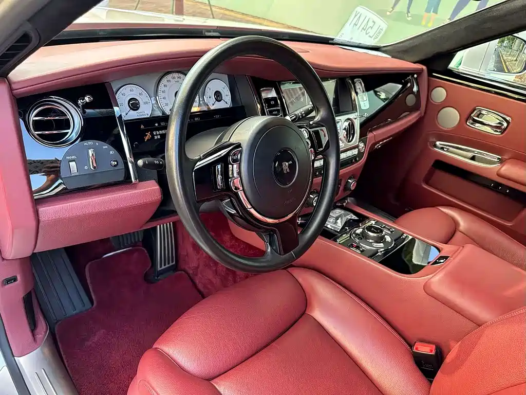 Ghost 6.6 T Standard Wheelbase
