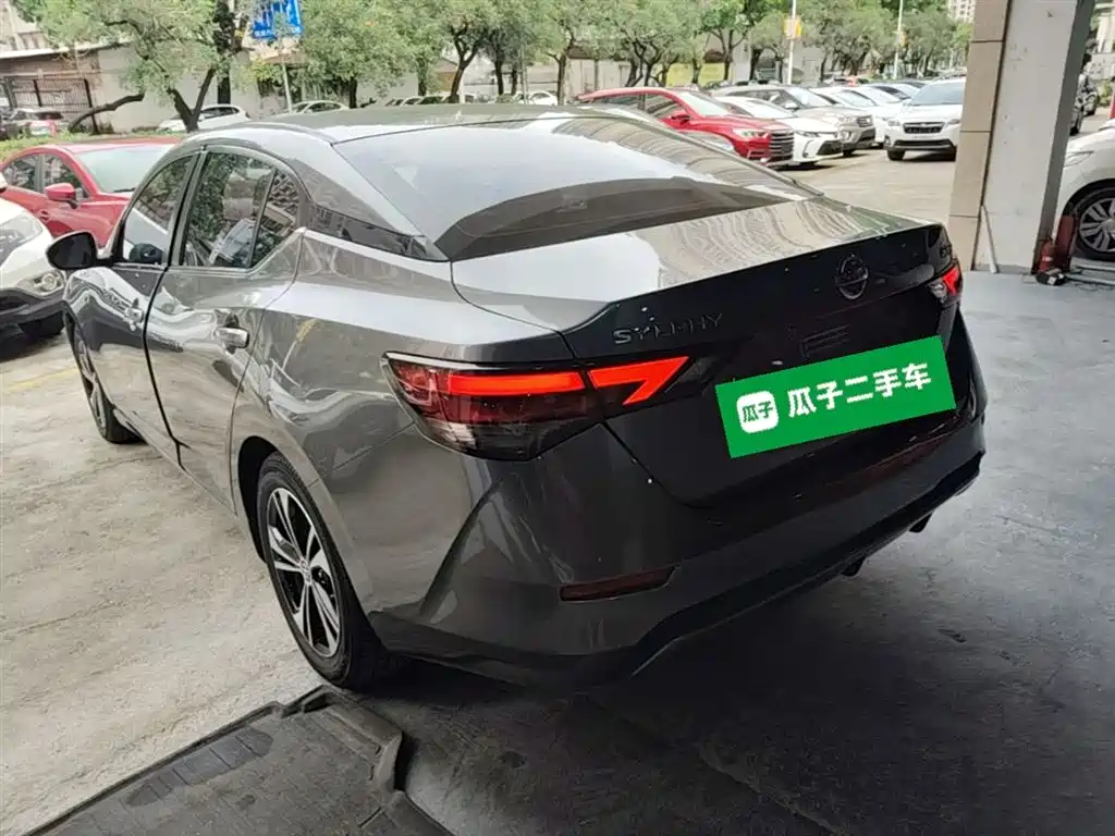 Sylphy 1.6 L XL CVT Joy
