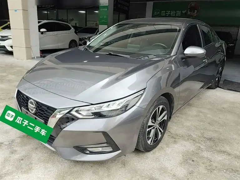 Nissan Sylphy 1.6 L XL CVT Joy