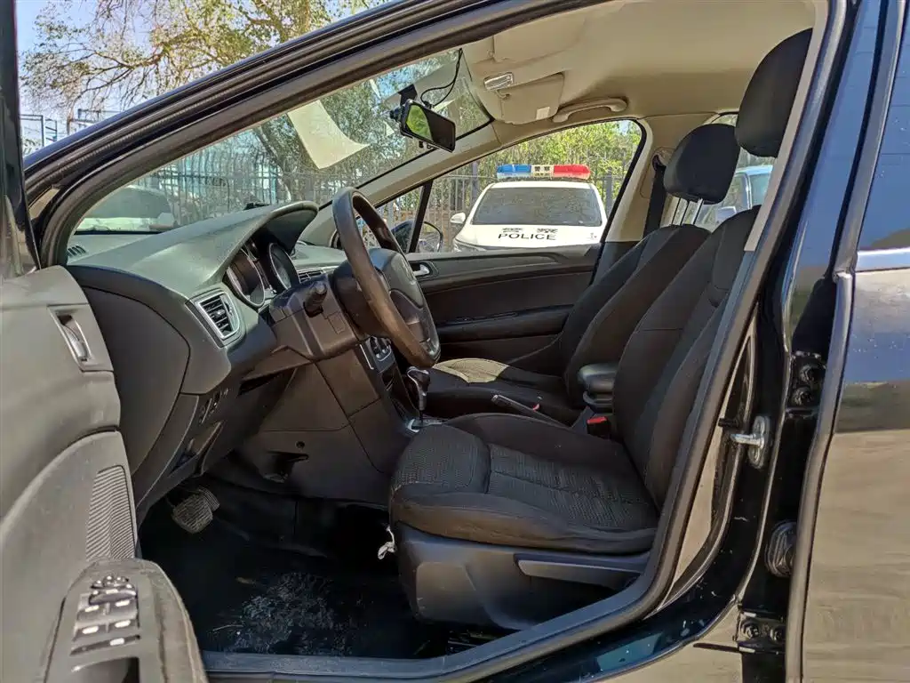 Peugeot 308 1.6 L Auto Superior Style