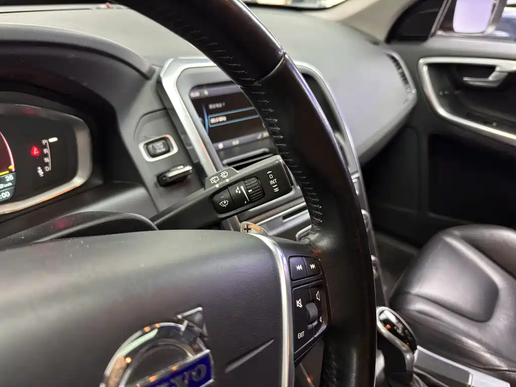 Volvo XC60 (Import) Facelift T5 Smart Grace