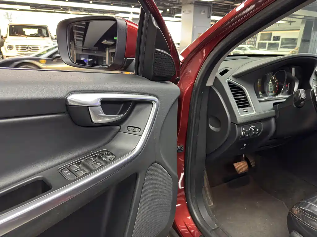 Volvo XC60 (Import) Facelift T5 Smart Grace