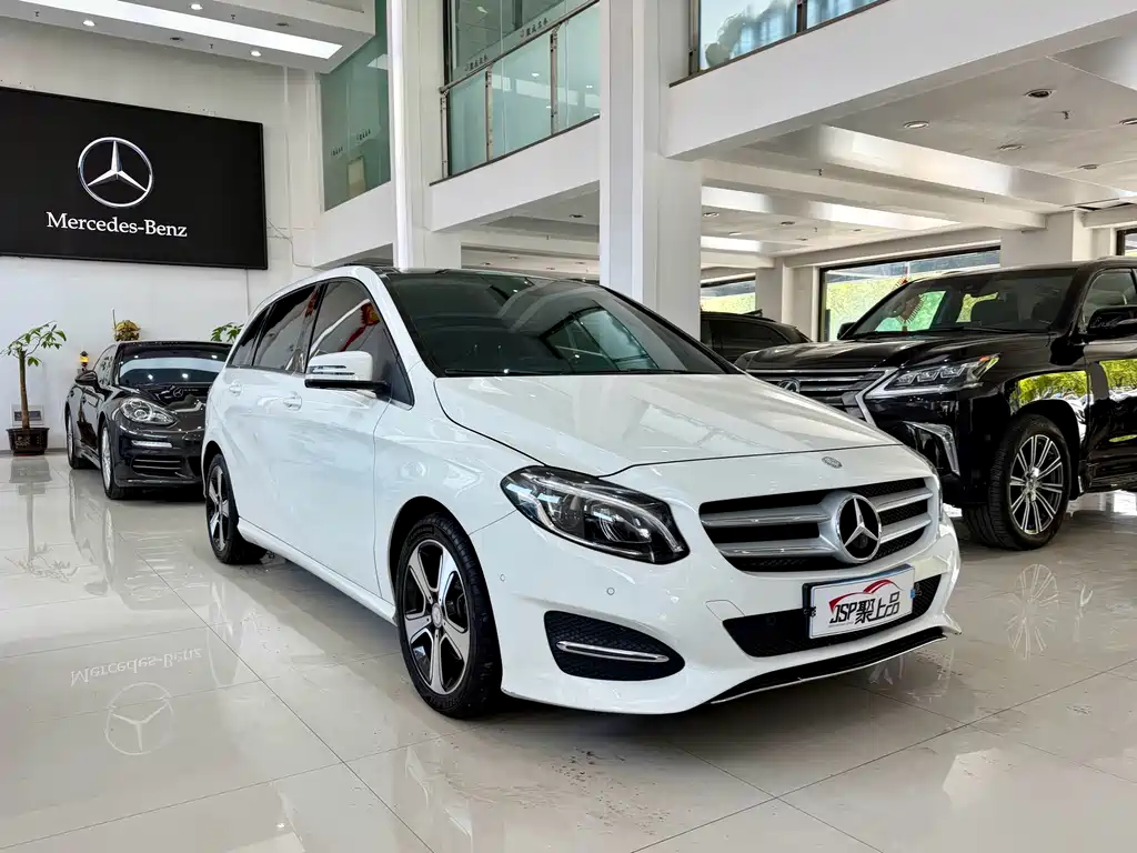 Mercedes-Benz B-Class B 200 Fashion