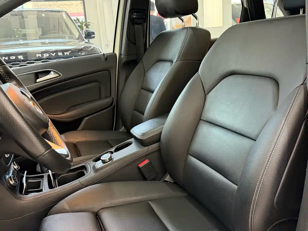 Mercedes-Benz B-Class B 200 Fashion