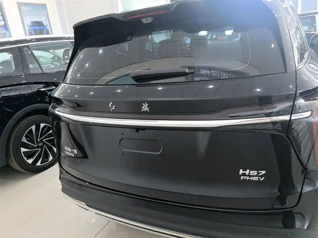 Hongqi HS7 PHEV 2.0 T PHEV 4 WD Flagship Smooth 6-seat