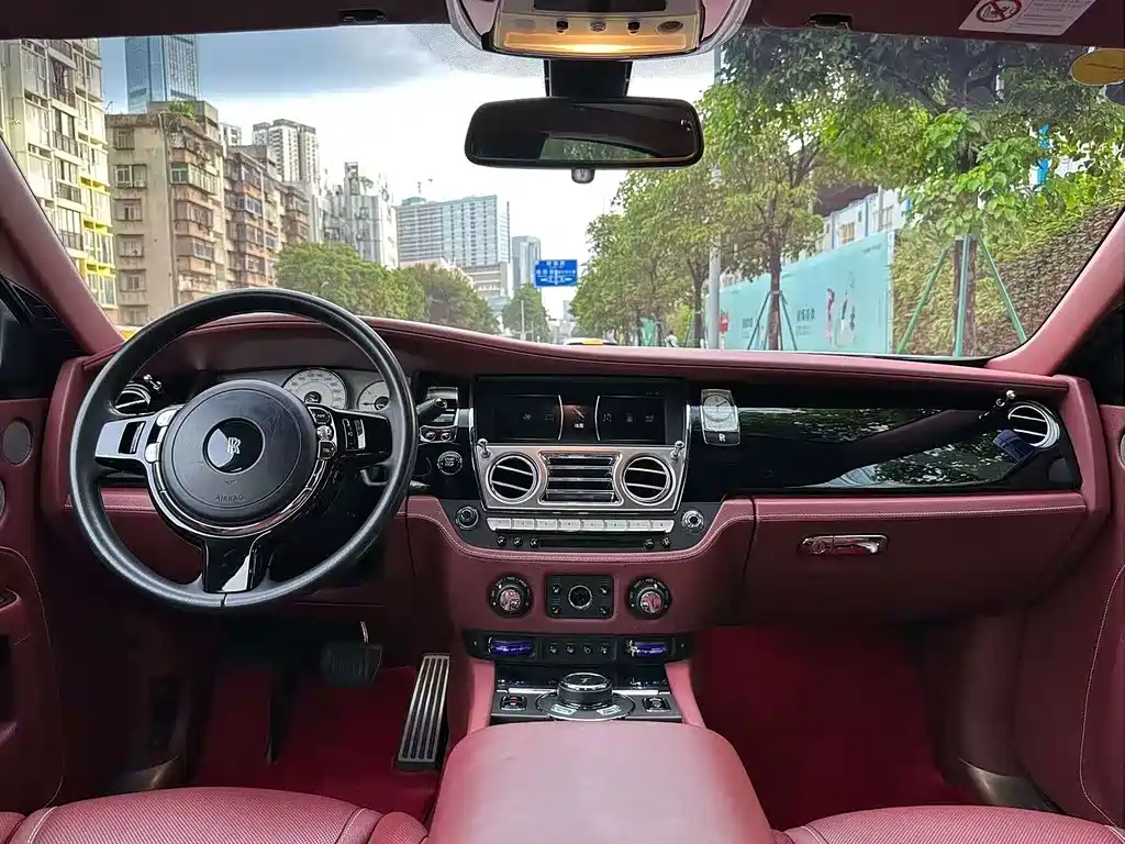 Ghost 6.6 T LWB Range