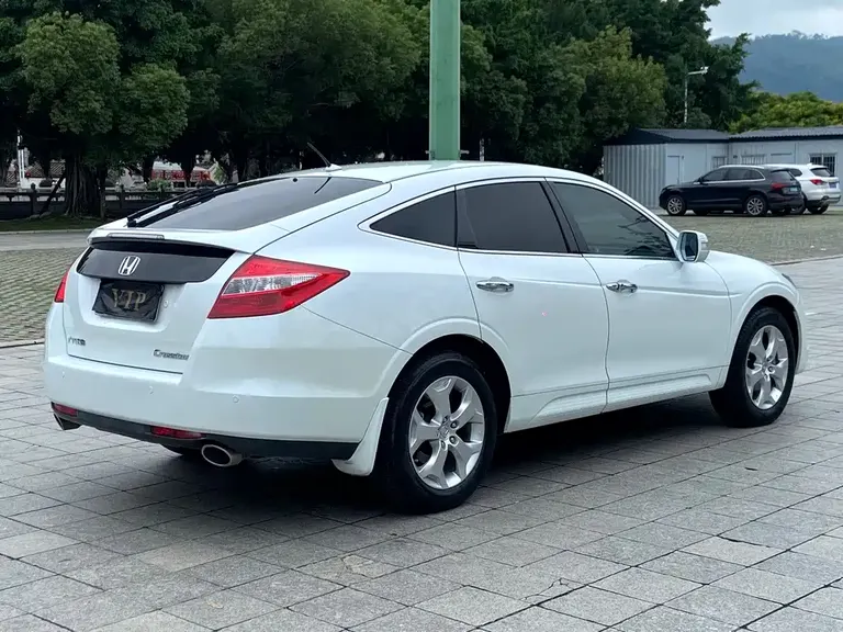 Honda Crosstour 2.4 L Luxury